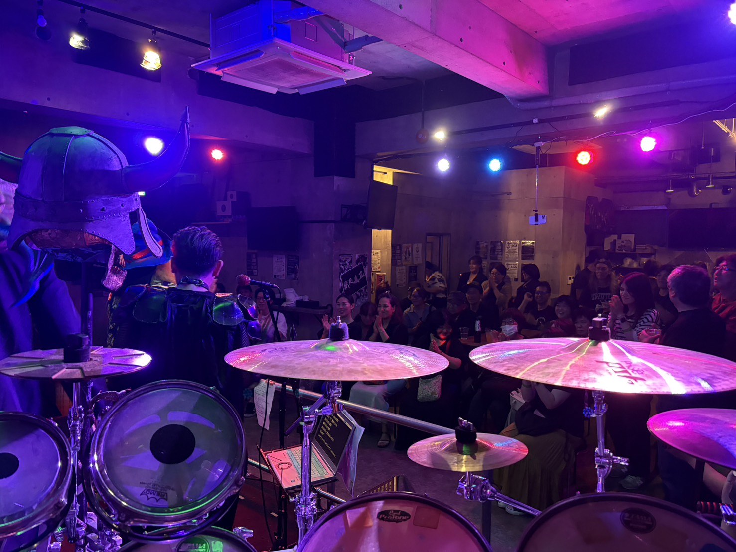 AGS Okinawa ライブ会場の様子